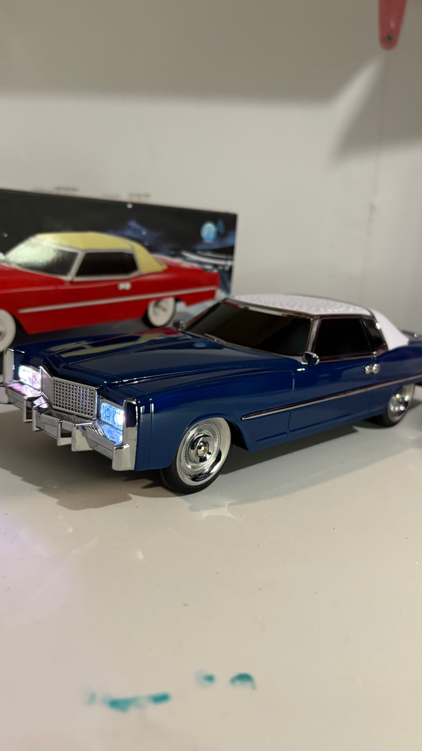 Parlante Bluetooth Auto Clásico Cadillac WS-1966