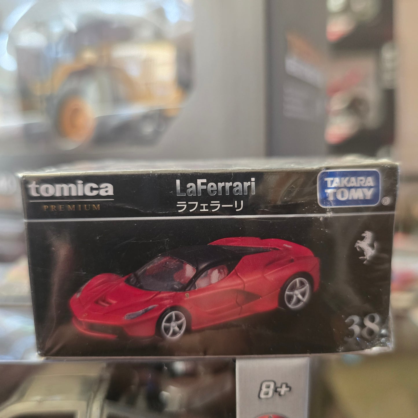 Autos  marca Takara Tomy, modelos Tomica Premiun